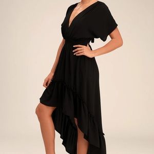 Lulu’s Zarina Black High-Low Maxi Dress